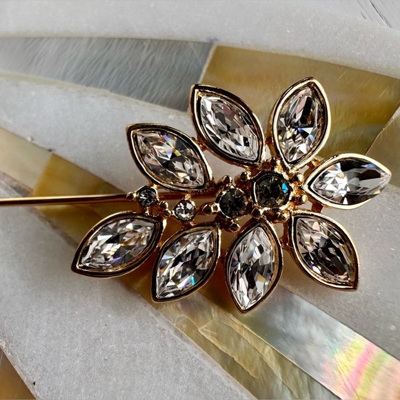 VINTAGE MONET STICK PIN - Picture 3 of 6